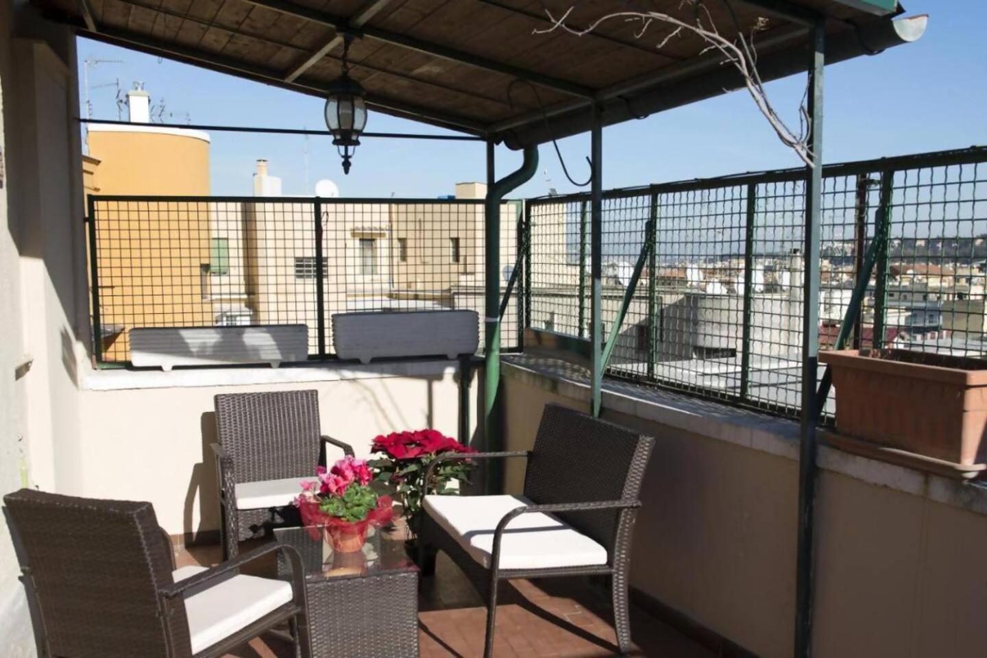 Delightful Penthouse View St Peter Lägenhet *